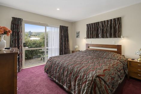 Photo of property in 5 Lorna Irene Drive, Raumati South, Paraparaumu, 5032