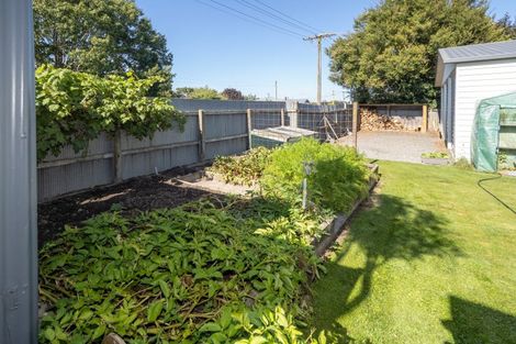 Photo of property in 52 Mcmurdo Street, Tinwald, Ashburton, 7700