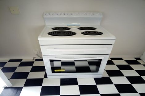 Photo of property in 8 Rolleston Street, Hokowhitu, Palmerston North, 4410