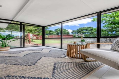 Photo of property in 1/48 Highland Park Drive, Highland Park, Auckland, 2010