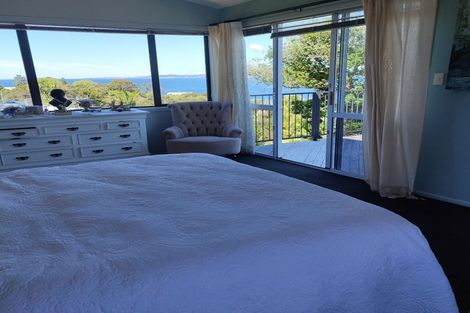 Photo of property in 15 Puriri Place, Tuateawa, Coromandel, 3583