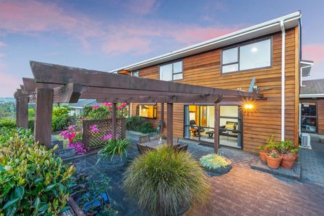 Photo of property in 54 Exploration Way, Whitby, Porirua, 5024