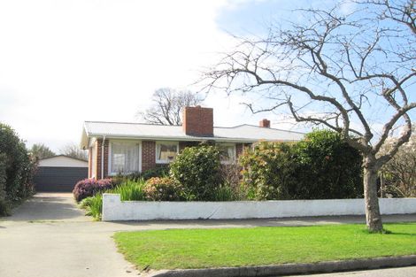 Photo of property in 26 Remuera Avenue, Cashmere, Christchurch, 8022