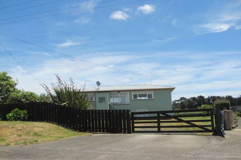 Photo of property in 74 Wharf Road, Clarks Beach, Pukekohe, 2679