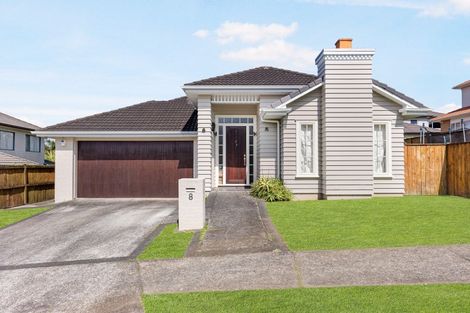 Photo of property in 8 Chateau Rise, Flat Bush, Auckland, 2016