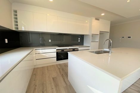 Photo of property in 53 Kewa Road, Albany Heights, Auckland, 0632