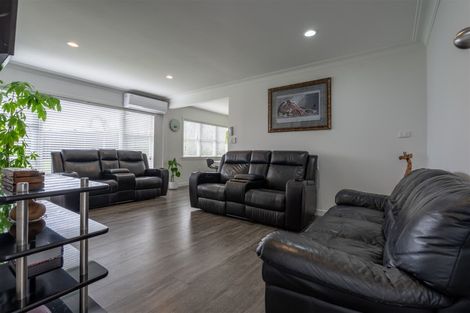 Photo of property in 24 Neumann Street, Kawakawa, 0210