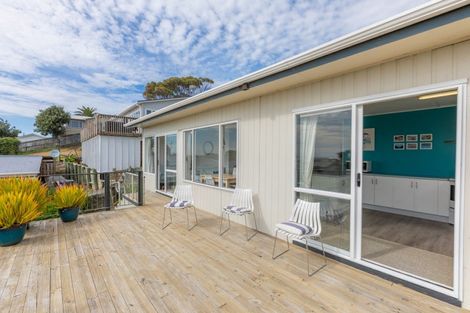 Photo of property in 12 Beach Road, Porangahau, 4293