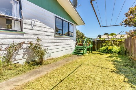 Photo of property in 15a Kaimanawa Street, Paraparaumu, 5032