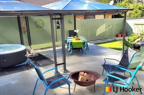 Photo of property in 16 Muirfield Street, Wattle Downs, Auckland, 2103