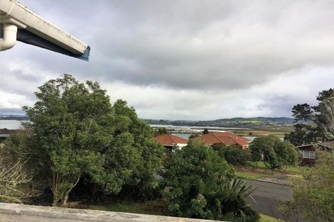 Photo of property in 23 West View Crescent, Onerahi, Whangarei, 0110