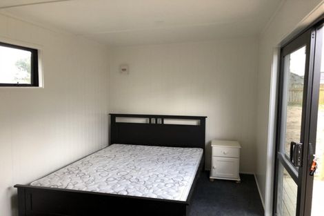 Photo of property in 127 Mangere Road, Otahuhu, Auckland, 1062