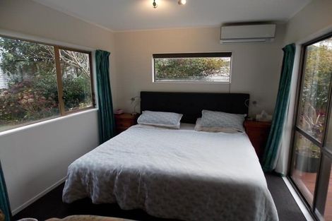 Photo of property in 358b Karori Road, Karori, Wellington, 6012