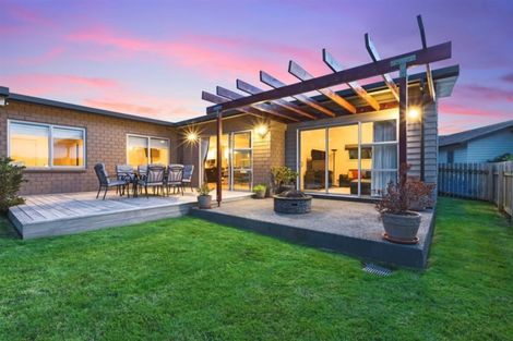 Photo of property in 23 Tasman Close, Aotea, Porirua, 5024