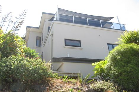 Photo of property in 5 Defender Lane, Redcliffs, Christchurch, 8081