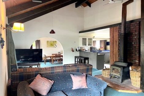 Photo of property in 43 Conical Hill Road, Hanmer Springs, 7334