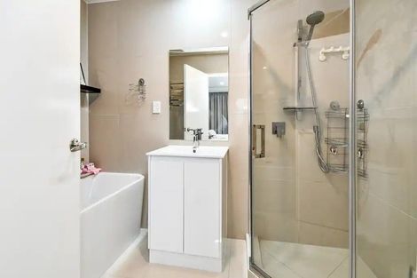 Photo of property in 3/15 Lipscombe Avenue, Papatoetoe, Auckland, 2025