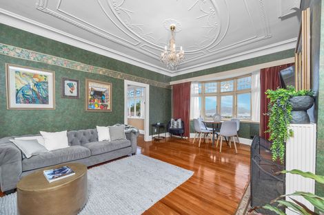 Photo of property in 56 Middleton Road, Kew, Dunedin, 9012