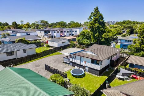 Photo of property in 1/541 Swanson Road, Ranui, Auckland, 0612