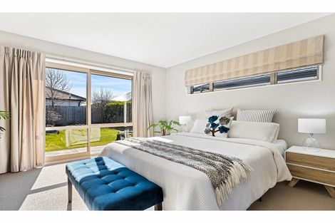 Photo of property in 10 Oakdene Place, Halswell, Christchurch, 8025