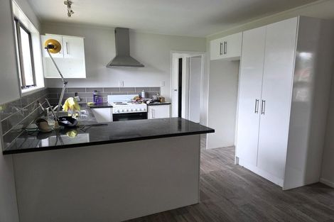 Photo of property in 10 Tamworth Close, Manurewa, Auckland, 2102