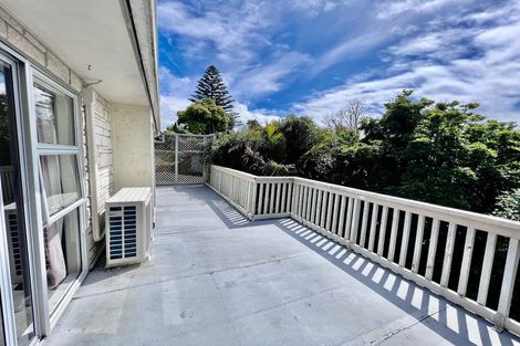 Photo of property in 56 Salamanca Road, Sunnynook, Auckland, 0620