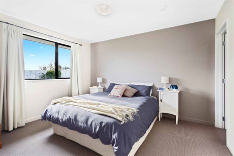 Photo of property in 72 Acacia Avenue, Rangiora, 7400