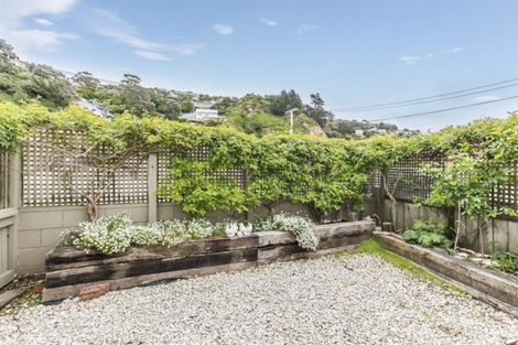 Photo of property in 13 Ferry Street, Seatoun, Wellington, 6022