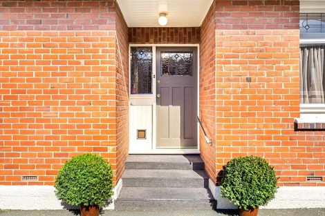 Photo of property in 118 Bay View Road, South Dunedin, Dunedin, 9012