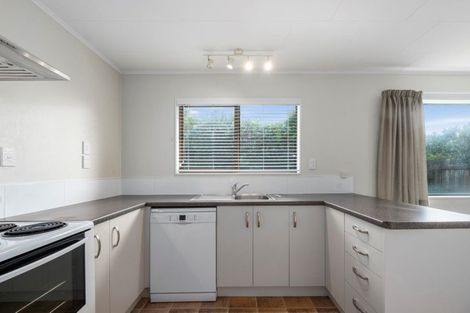 Photo of property in 2/1355 Hinemoa Street, Rotorua, 3010