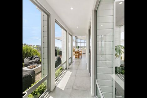 Photo of property in 17 Ardern Avenue, Stanmore Bay, Whangaparaoa, 0932