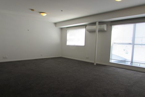 Photo of property in Budget Car Rental, 9/81 Ghuznee Street, Te Aro, Wellington, 6011