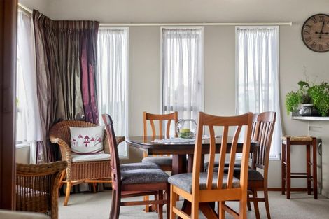 Photo of property in 22 Widmore Drive, Massey, Auckland, 0614