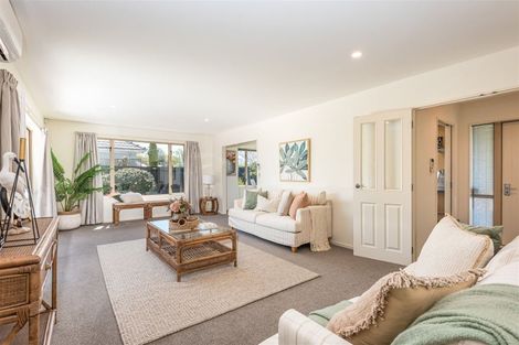 Photo of property in 53 Saint Martins Road, Saint Martins, Christchurch, 8022