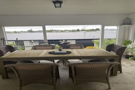 Photo of property in 11 Nottingham Road, Omokoroa, 3114