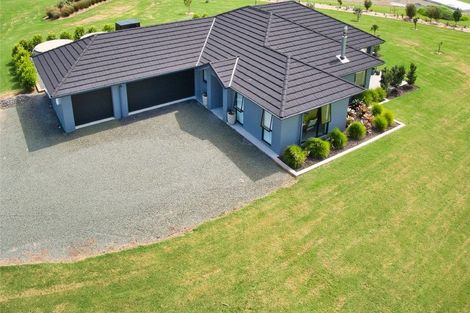 Photo of property in 32 Robert Hastie Drive, Mangawhai, 0573
