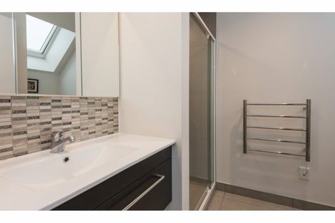 Photo of property in 1036b Colombo Street, St Albans, Christchurch, 8014