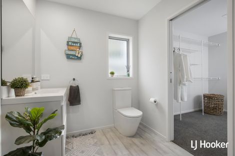 Photo of property in 12 Anatere Rise, Athenree, Katikati, 3177