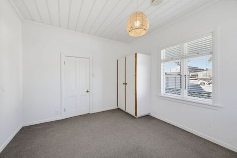 Photo of property in 131 Lemon Street, New Plymouth, 4312