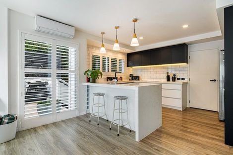 Photo of property in 1/11 Campbell Road, Takapuna, Auckland, 0622