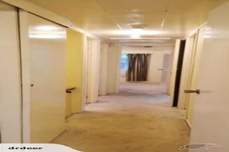 Photo of property in 67 Astley Avenue, New Lynn, Auckland, 0600