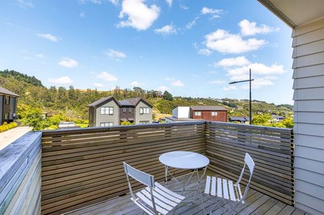 Photo of property in 7 Holystone Road, Whitby, Porirua, 5024