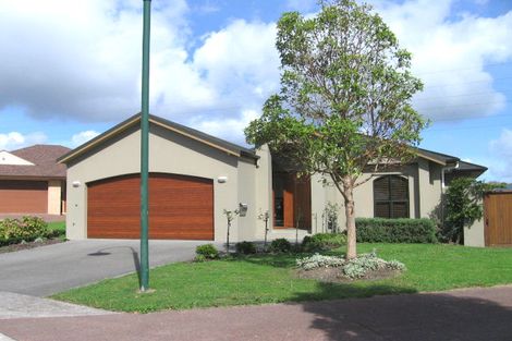 Photo of property in 13 Pyrite Street, Westgate, Auckland, 0614