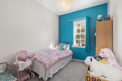 Photo of property in 26 Kauri Street, Eastbourne, Lower Hutt, 5013