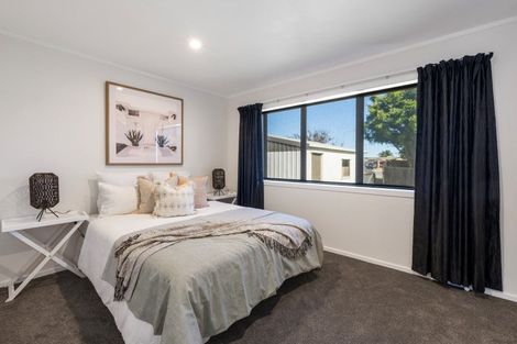 Photo of property in 19 Lyn Grove, Papamoa Beach, Papamoa, 3118