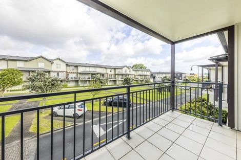 Photo of property in 5 Opito Way, East Tamaki, Auckland, 2013