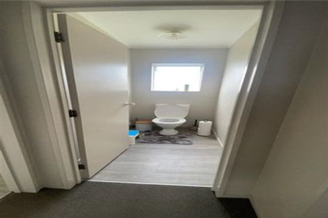 Photo of property in 28/24 Eastglen Road, Glen Eden, Auckland, 0602