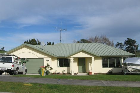 Photo of property in 26 Palm Grove Drive, Western Heights, Hamilton, 3200