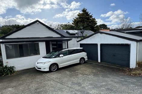 Photo of property in 29 Oteha Valley Road, Northcross, Auckland, 0632