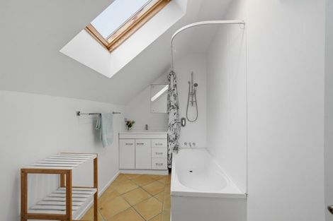 Photo of property in 24 Welsford Street, Woodend, 7610